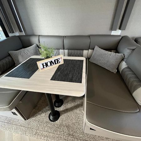 Dreamed Rv Apartment Princeton Bagian luar foto