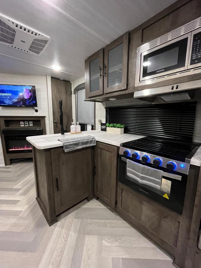 Dreamed Rv Apartment Princeton Bagian luar foto