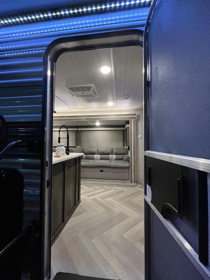 Dreamed Rv Apartment Princeton Bagian luar foto