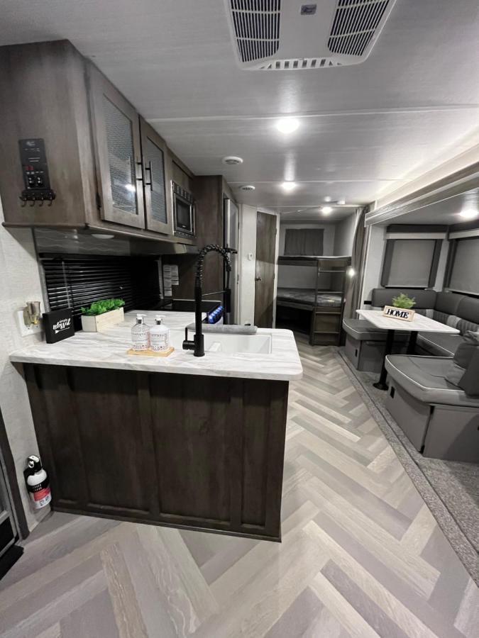 Dreamed Rv Apartment Princeton Bagian luar foto