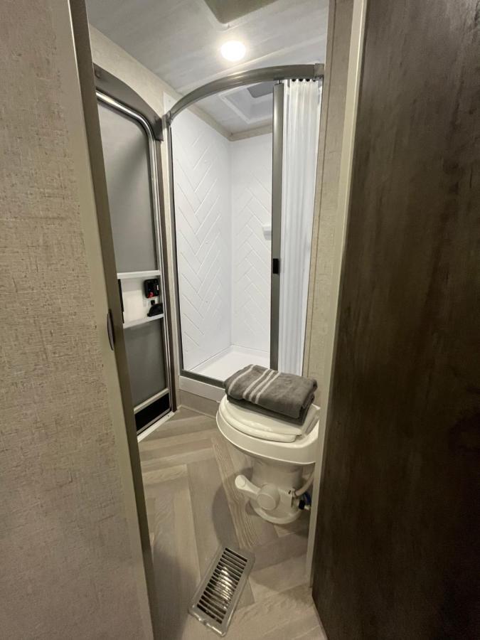 Dreamed Rv Apartment Princeton Bagian luar foto