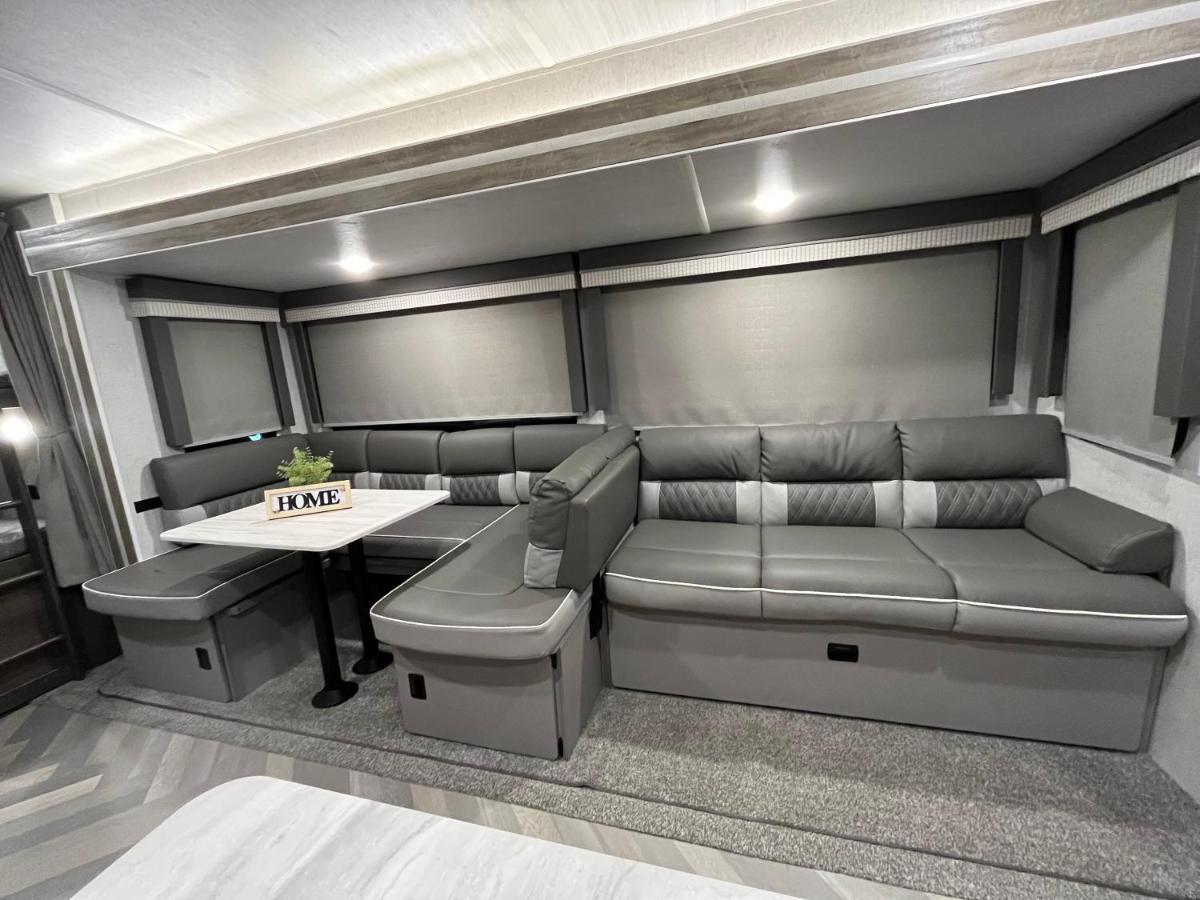 Dreamed Rv Apartment Princeton Bagian luar foto