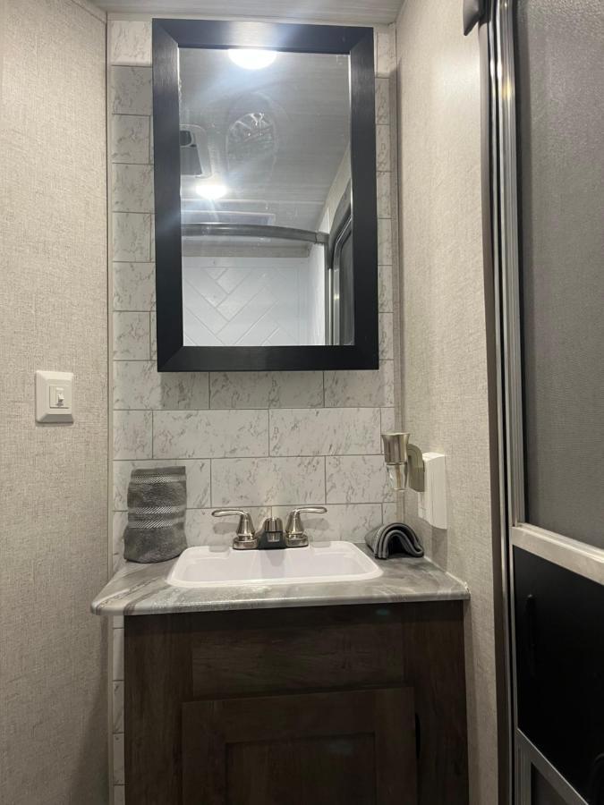 Dreamed Rv Apartment Princeton Bagian luar foto
