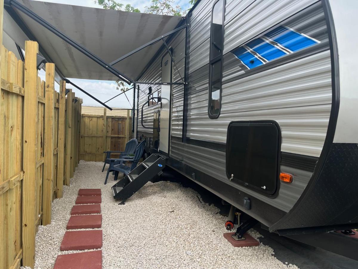 Dreamed Rv Apartment Princeton Bagian luar foto