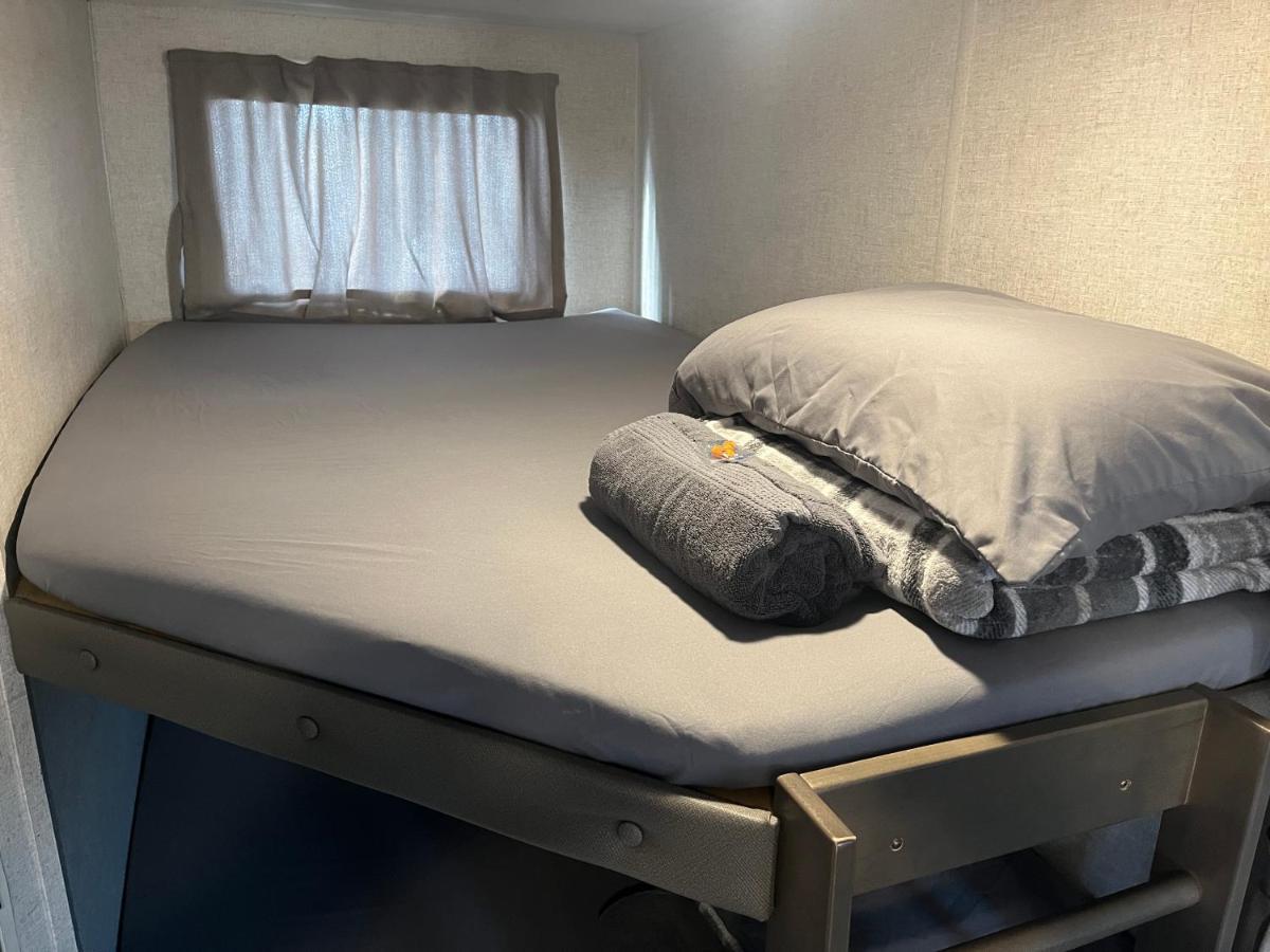 Dreamed Rv Apartment Princeton Bagian luar foto