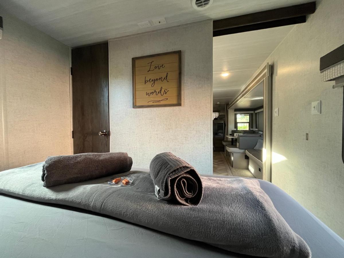 Dreamed Rv Apartment Princeton Bagian luar foto